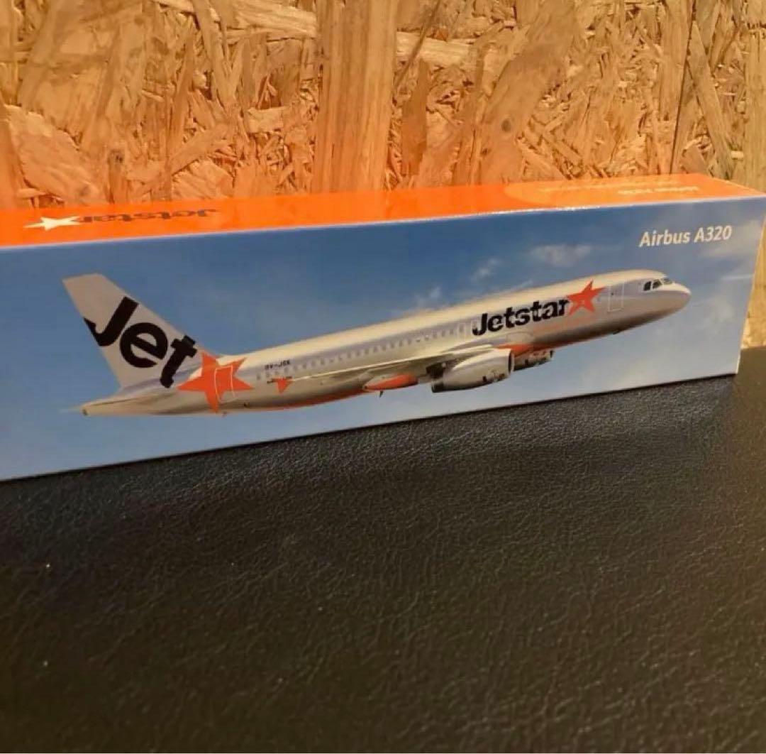 Jetstar Airbus A320 1:200スケールモデル