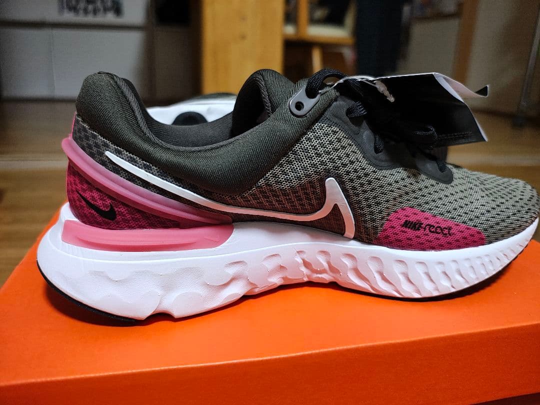 ウォーキング・ランニングウェア Nike React Miler 3 25.5cm