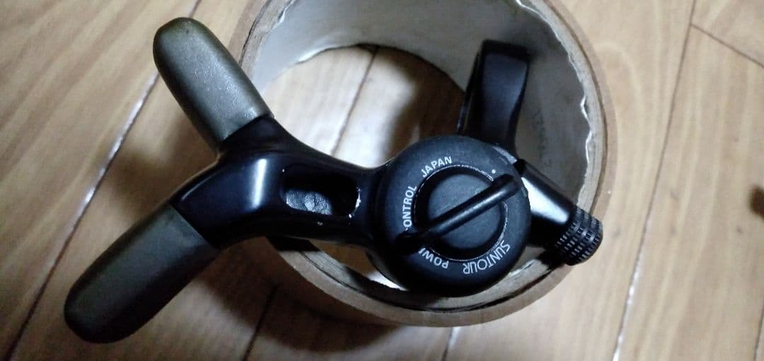 SUNTOUR ブラック　ウィッシュボーンシフターX20 2/3×7速