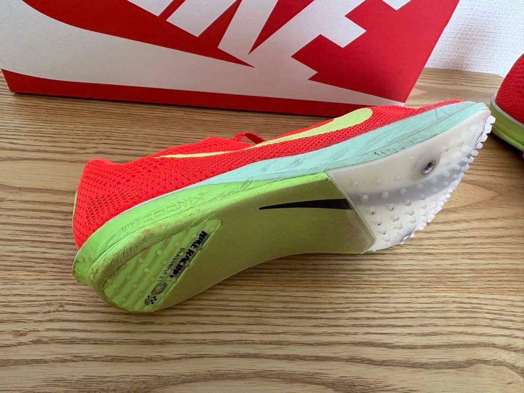 NIKEナイキドラゴンフライ２　26.5センチ