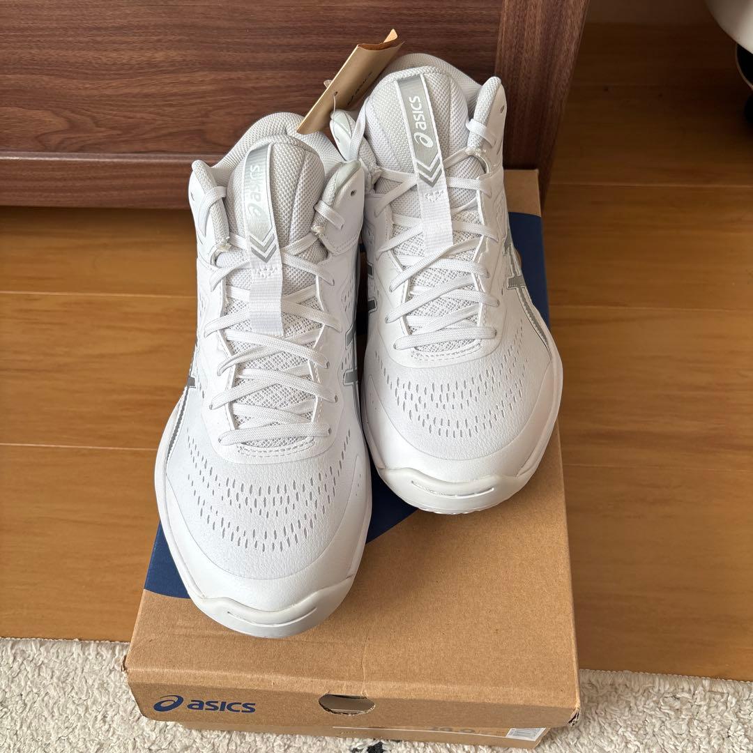[新品未使用] asics バスケットボールシューズ ホワイト