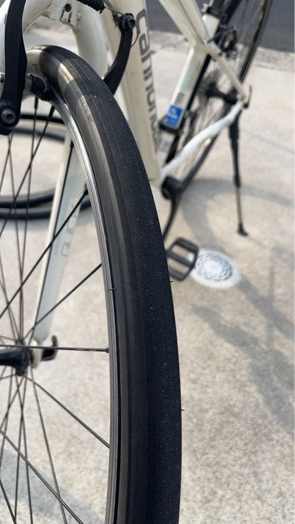 Cannondale Quick7クロスバイク ホワイト　キャノンデール