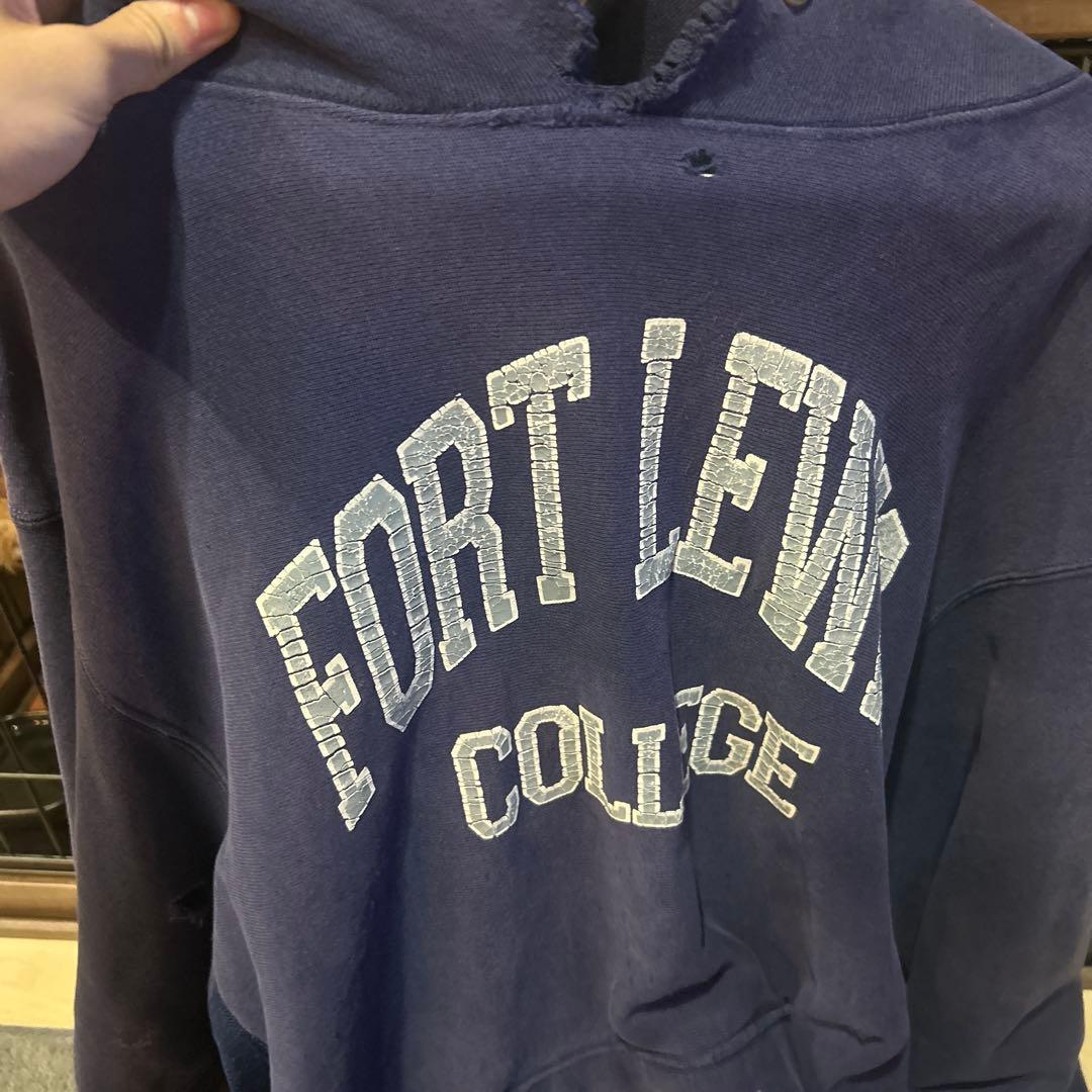 FORT LEWIS COLLEGE us直接買い付けアメカジフーディー　パーカ