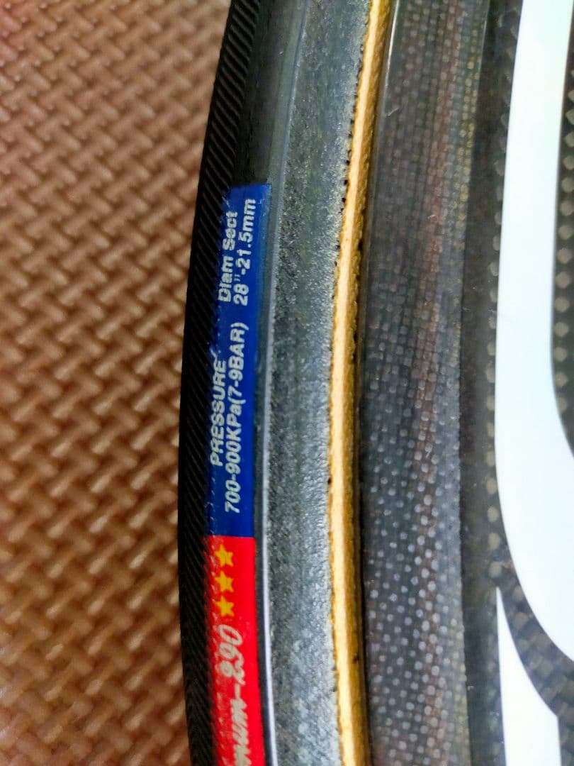 ファストフォワード FFWD F4R カーボンホイールセット タイヤ２本付