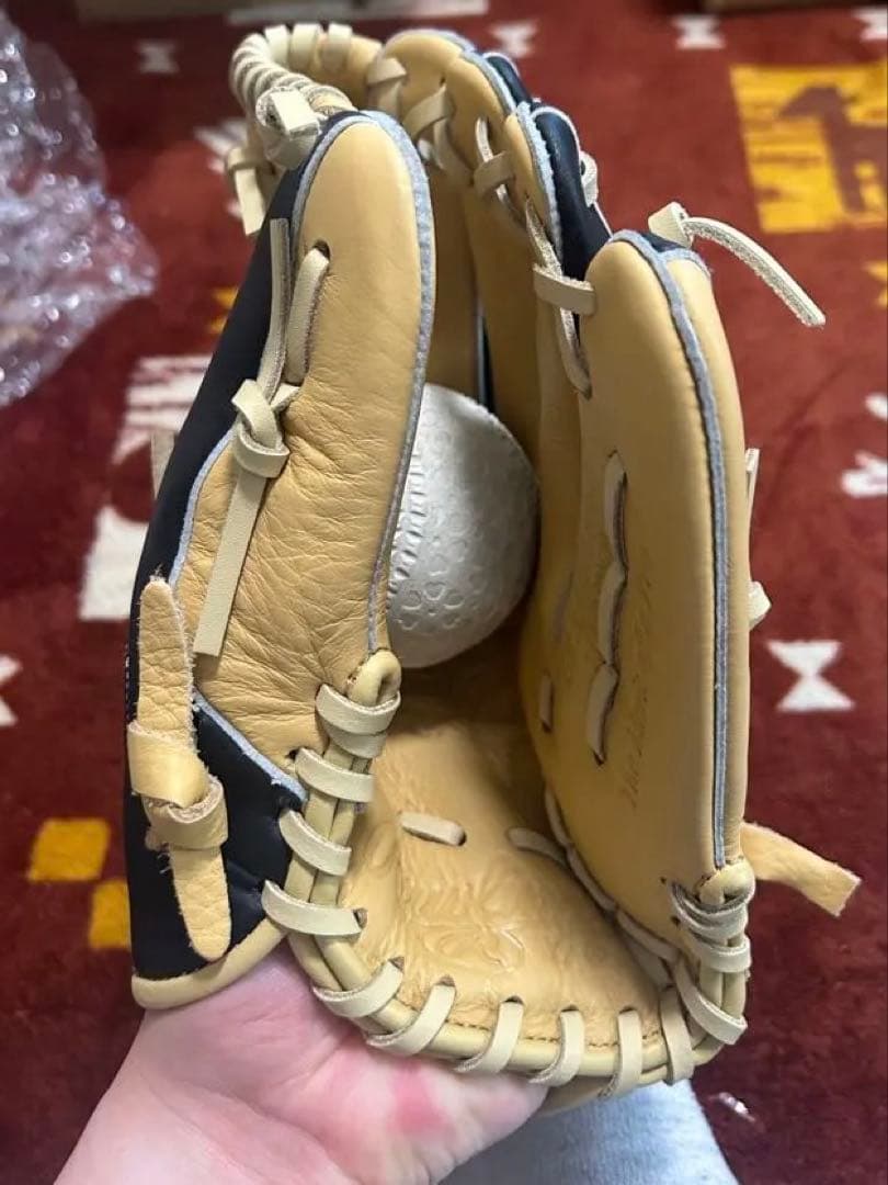 RRRローリングス　軟式　内野用グローブ