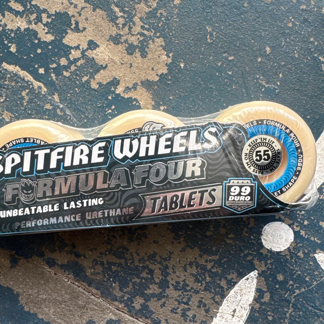 Spitfire フォーマル4タブレット 55mm99a定価¥9,130