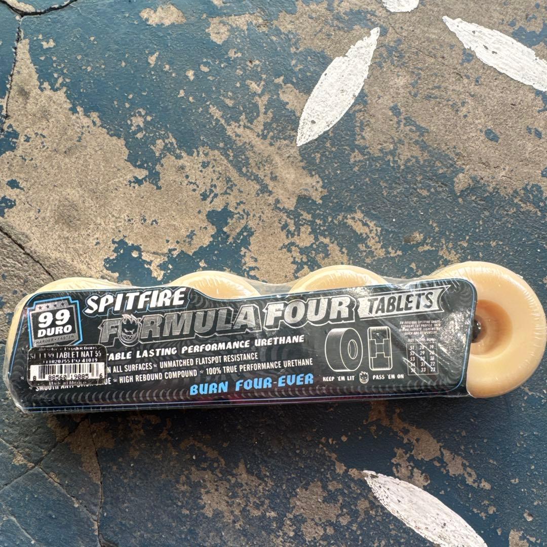 Spitfire フォーマル4タブレット 55mm99a定価¥9,130