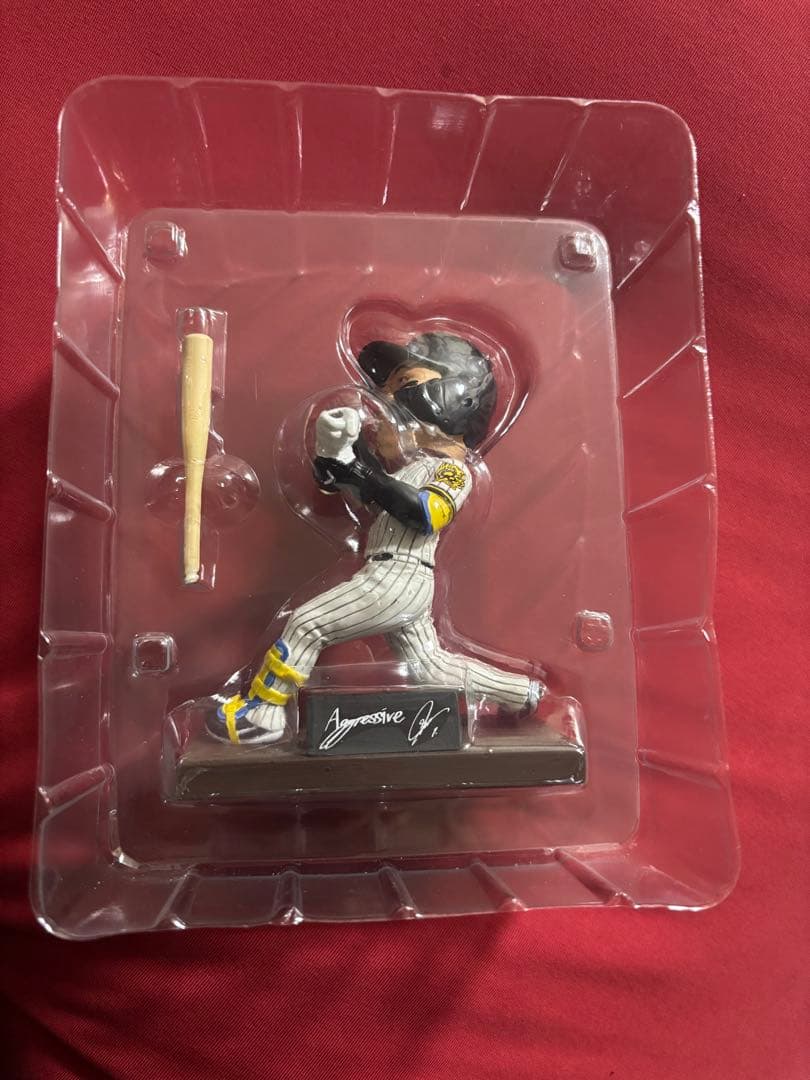 ★新品未使用品★【阪神タイガース】森下翔太ボブルヘッド バッティングフィギュア