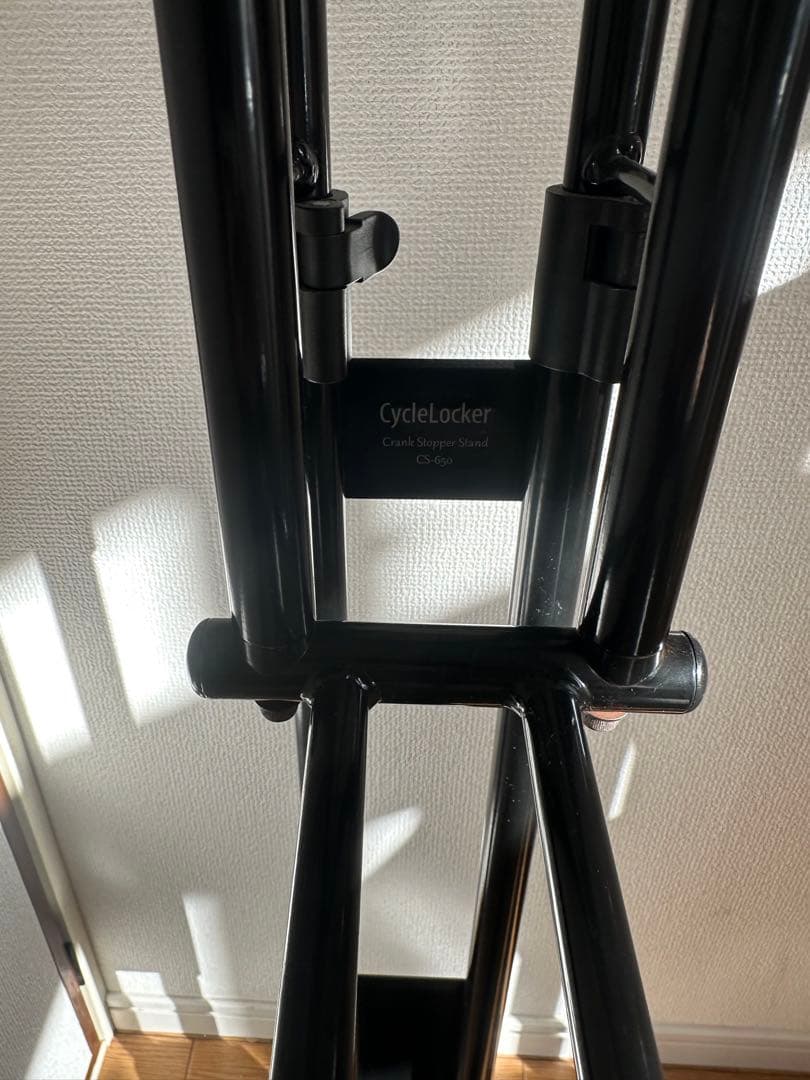 CS-650 サイクルロッカー 縦置きスタンド ロードバイク/クロスバイク用