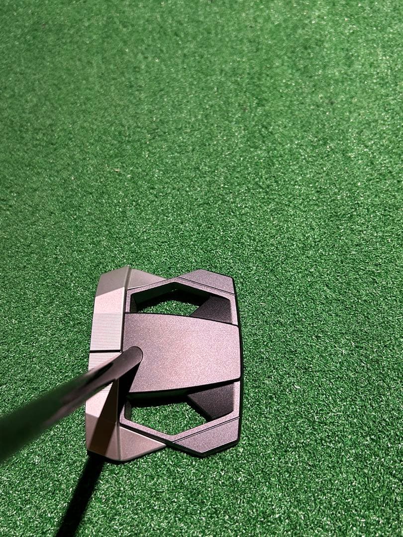 TaylorMade SpiderZT 34インチ