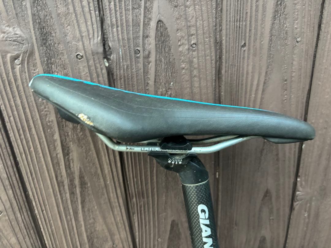 TCR リペア前　GIANT aluxx SL ギア付きShimano105