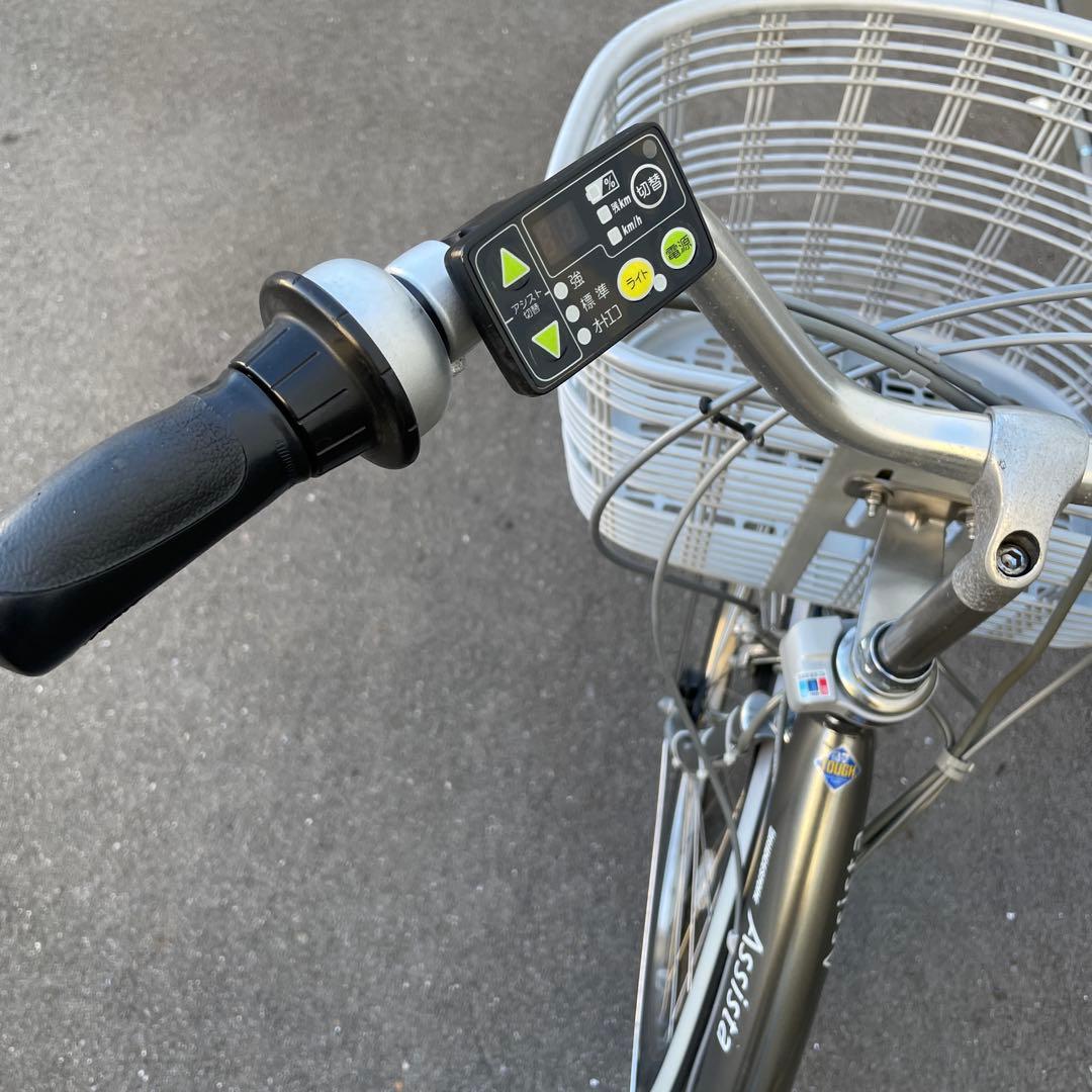 ブリヂストン電動アシスト自転車26インチ バッテリーシルバー