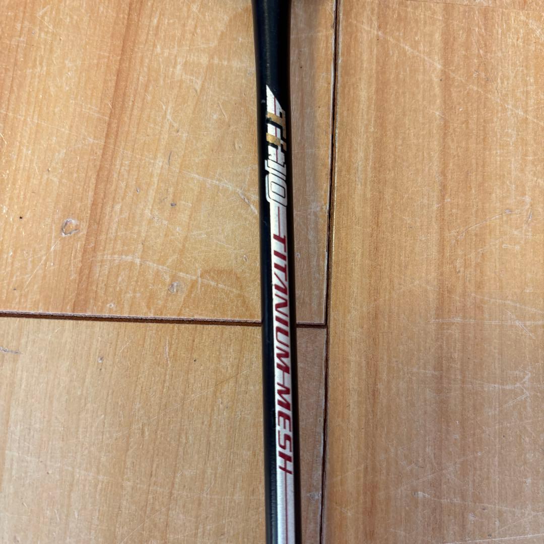 T i10 バドミントンラケット Muscle Power Frame