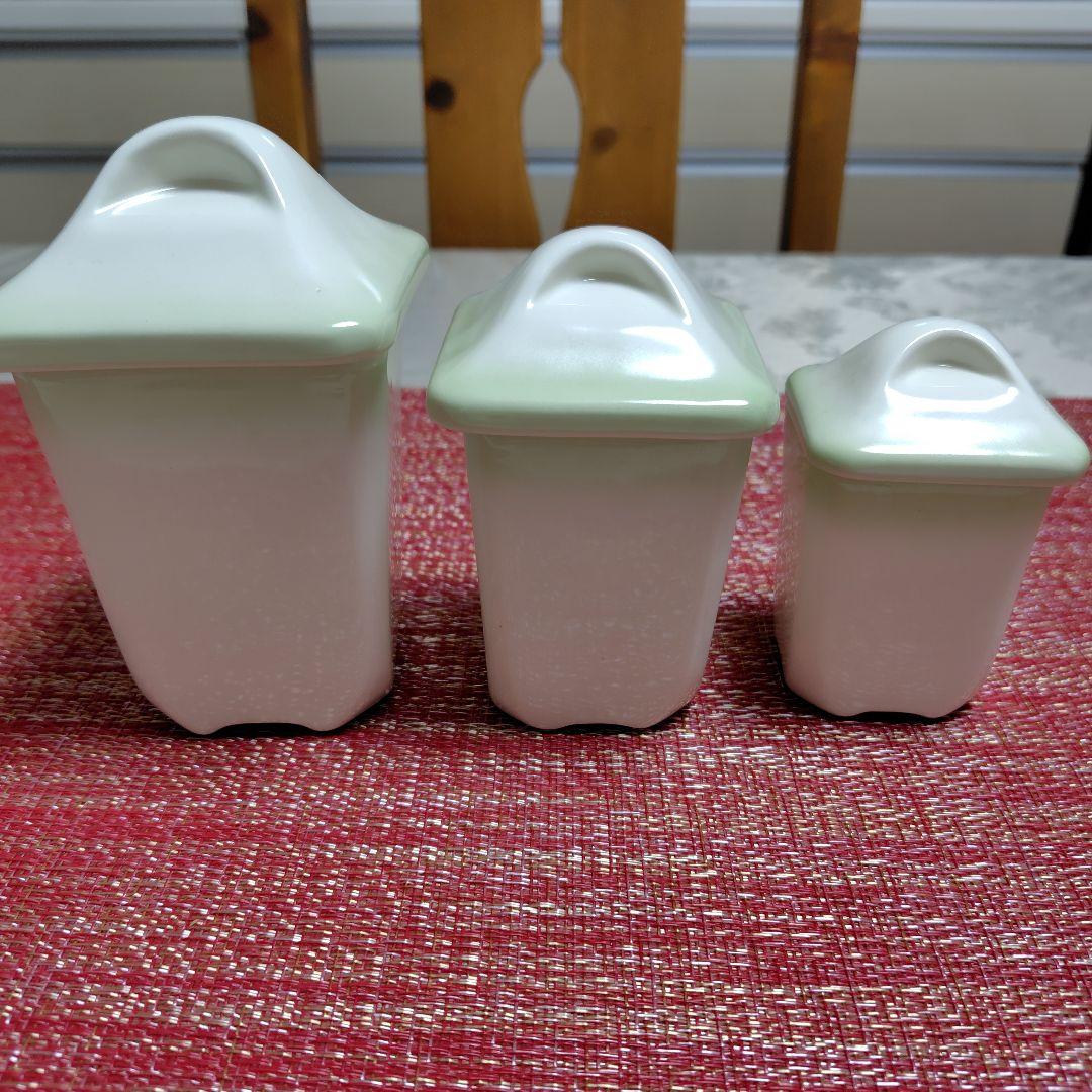 おすすめ♪イマン　オードリーグリーン 陶器キャニスター　大中小3個セット