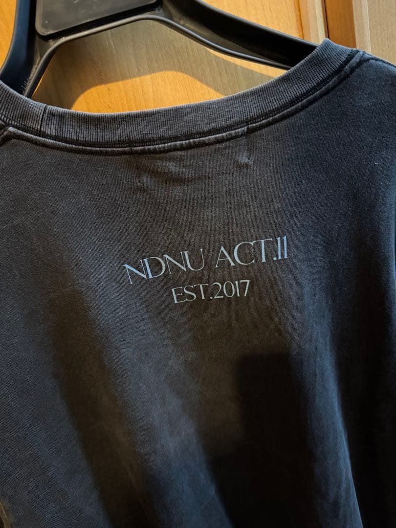 ミュージシャン FADED ACID SMILE TEE nilduenilun tokyo