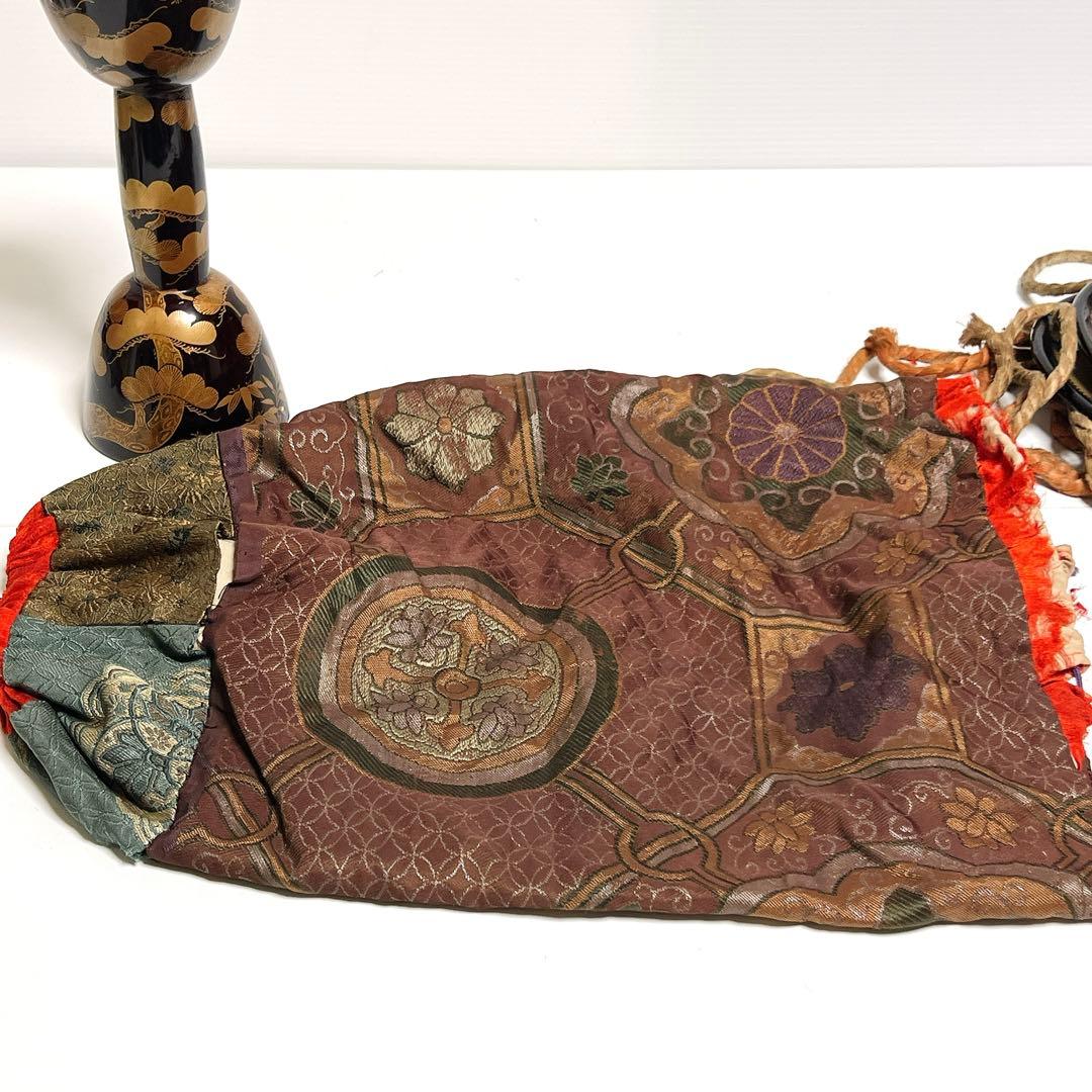 【蔵出し】鼓　蒔絵　小鼓　胴　和楽器　漆塗り　伝統芸能　能 歌舞伎　金彩　松柄