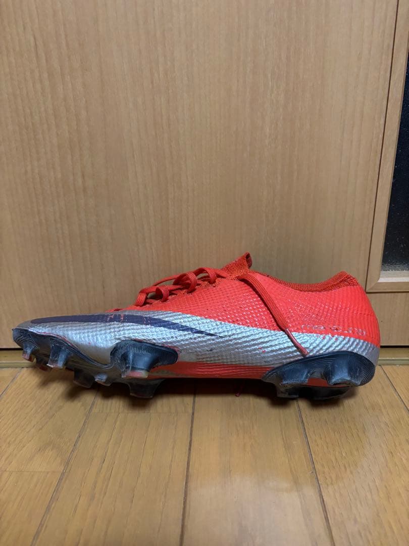 Nikeマーキュリアルヴェイパー13エリートFG 復刻版26cm