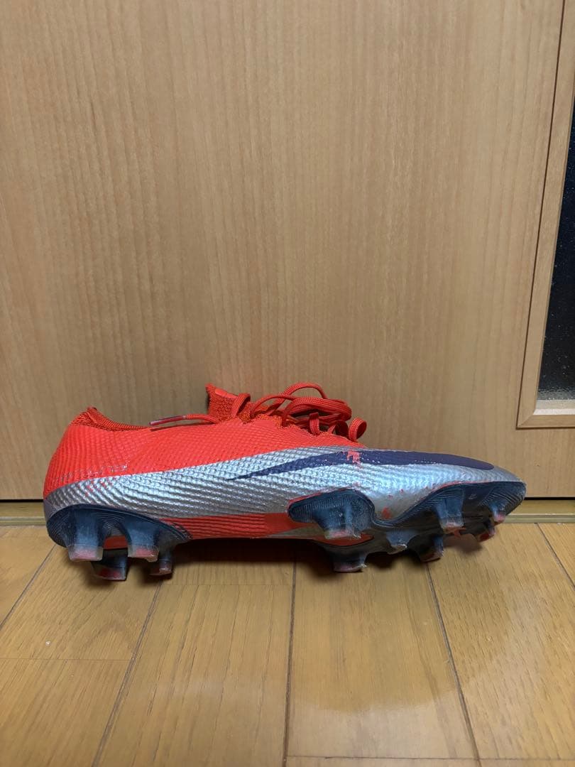 Nikeマーキュリアルヴェイパー13エリートFG 復刻版26cm