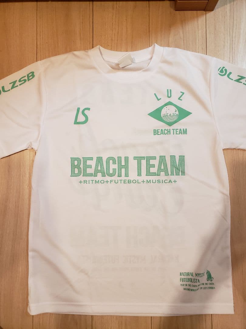 LUZ eSOMBRA BEACH CHAMP　限定プラシャツ