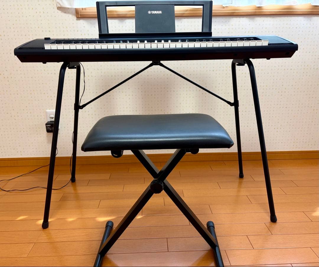 【美品】YAMAHA 電子キーボード piaggero NP-11