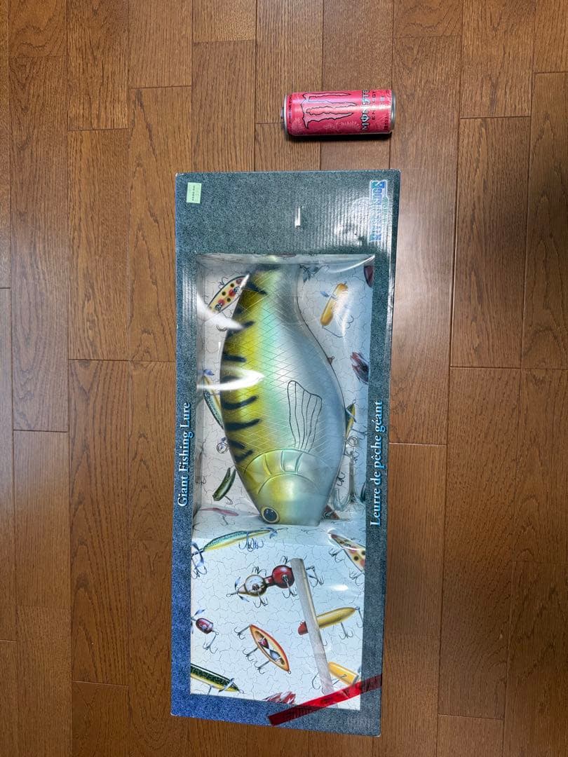 ジャイアント フィッシングルアー
