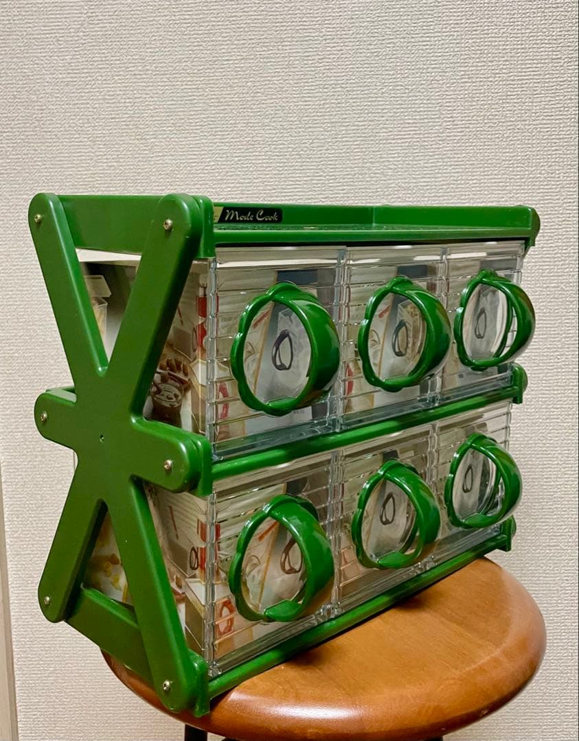 【新品未使用】【レトロ】【ポップ】Made Cook モスグリーン 調味料ケース