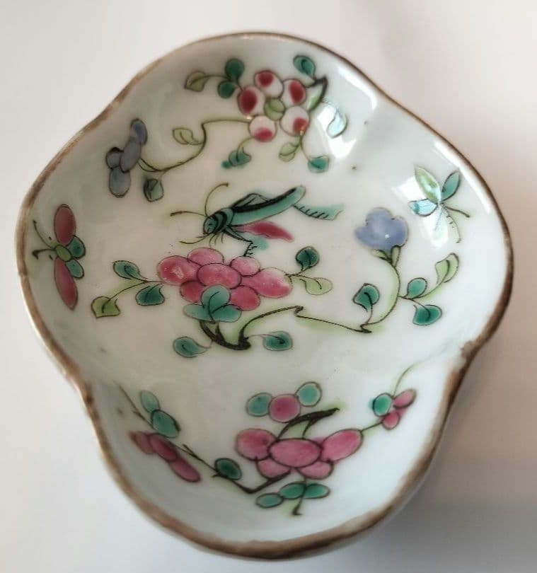 中国　粉青磁器　豆皿
