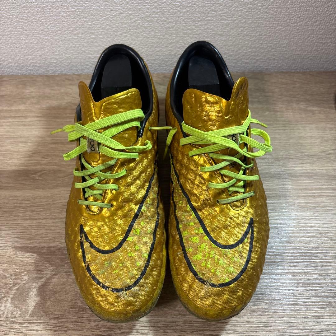 ナイキ　ハイパーヴェノム　26