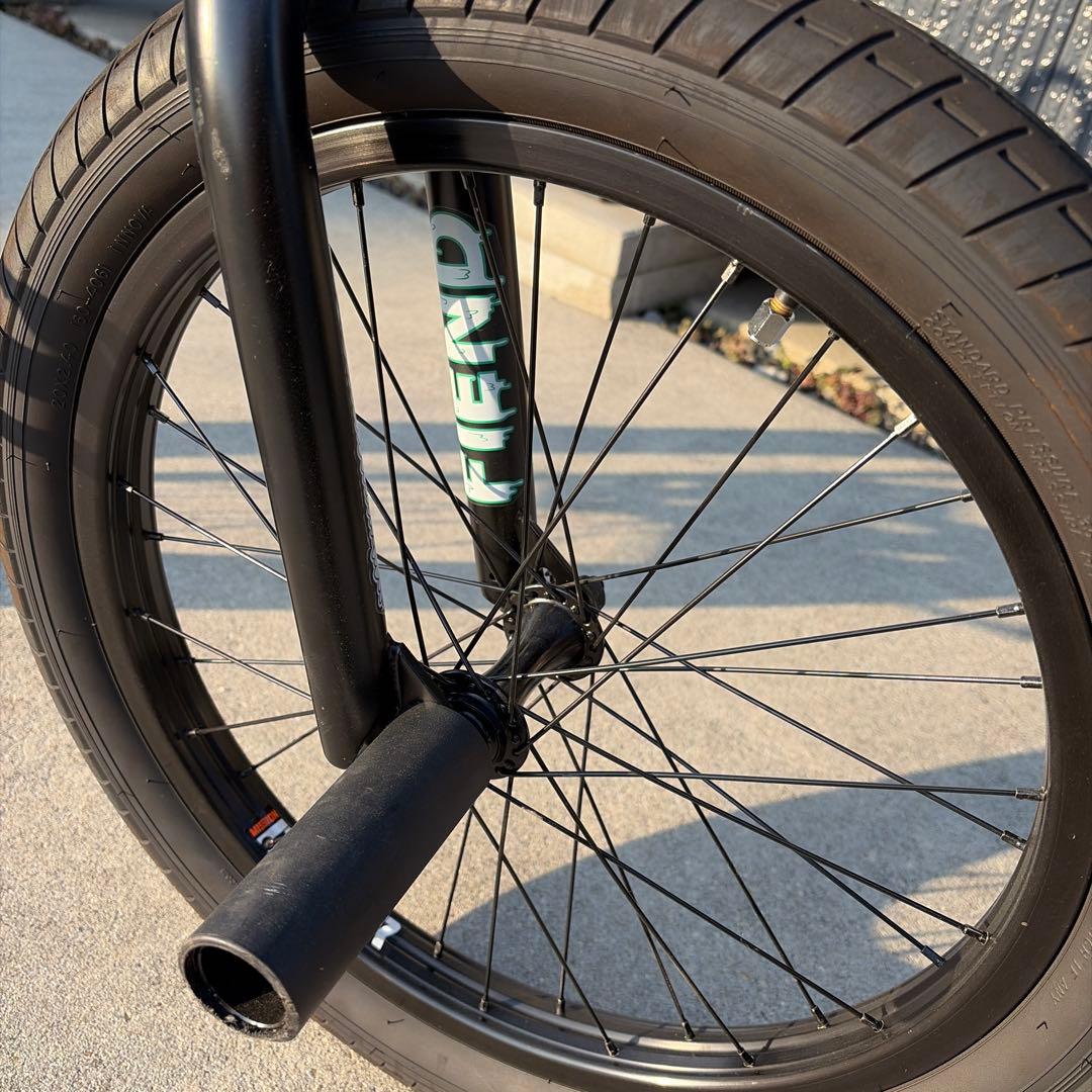 FIEND TYPE-B 20インチCULT KINK SUBROSA BMX