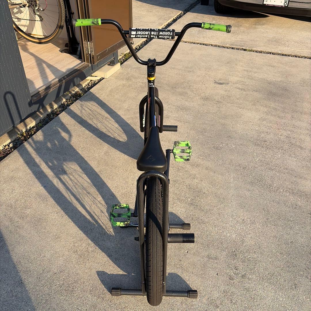 FIEND TYPE-B 20インチCULT KINK SUBROSA BMX