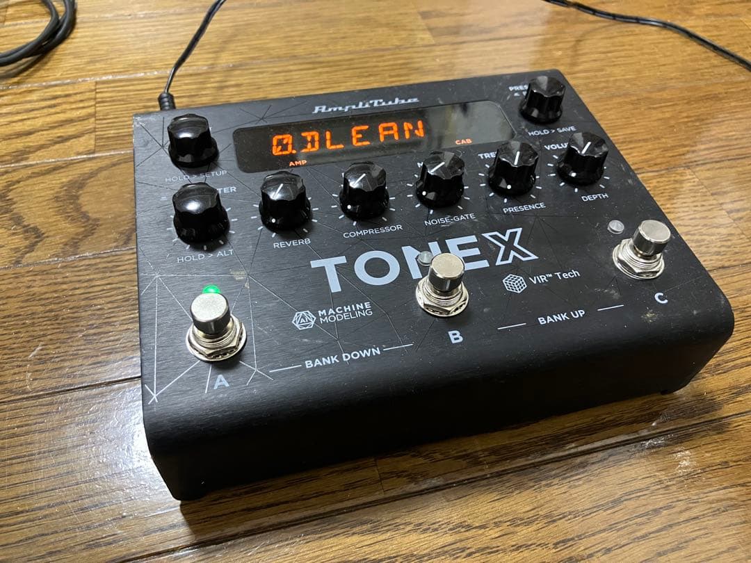 AmpliTube TONEX PEDAL ライセンス解除済み