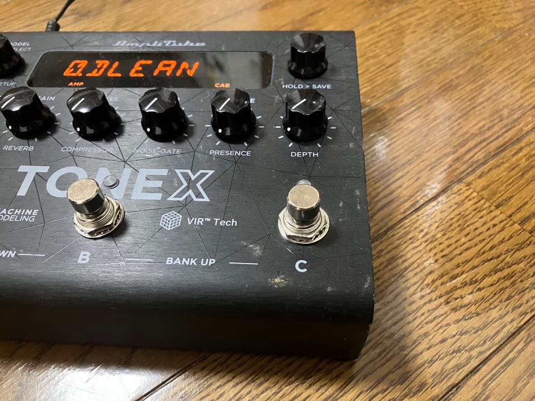 AmpliTube TONEX PEDAL ライセンス解除済み