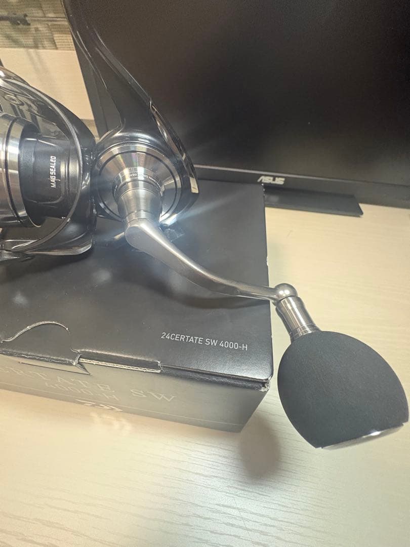DAIWA 24CERTATE SW 4000-Ｈ　PE1.5号　300m