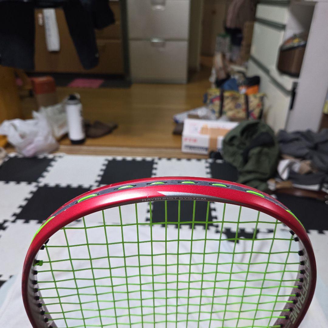 VOLTRAGE 7S 紅テニスラケット レッド