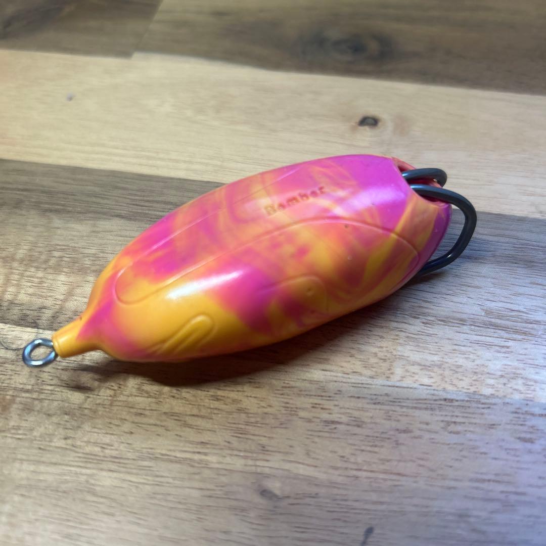 雷魚　フロッグ　バス　ナマズ　トップ　怪魚　ロデオクラフト　ボンバー