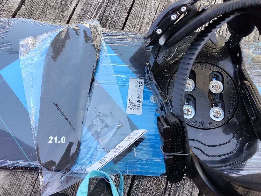 新品子供スノーボード3点セット DUB 108 ビンディング ブーツ 21～22