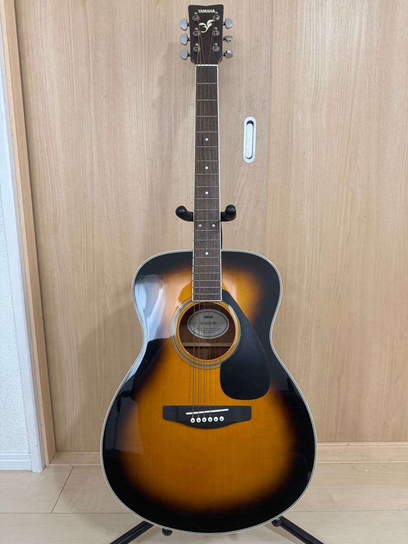 YAMAHA ヤマハ　FS-423S TBS アコースティックギター
