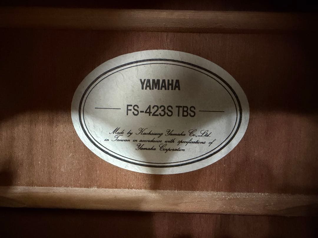 YAMAHA ヤマハ　FS-423S TBS アコースティックギター