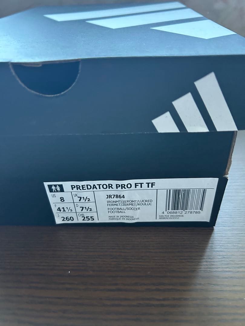 【新品未使用】アディダス　プレデター　PRO TF 26cm