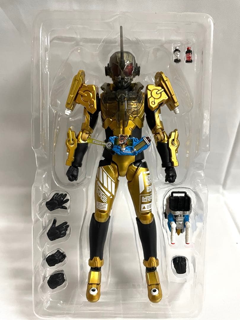S.H.Figuarts 仮面ライダーグリス