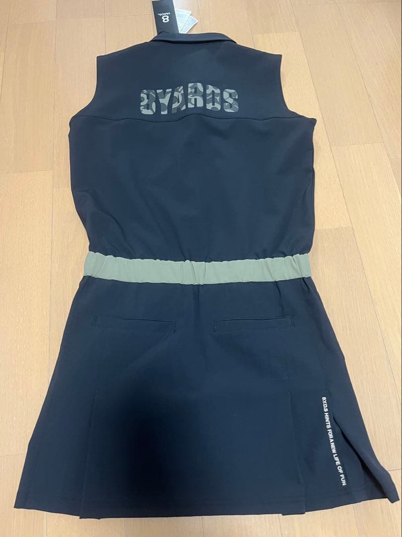 【タグ付試着のみ】8YARDS HACHICAMOプリーツノースリーブドレスXS