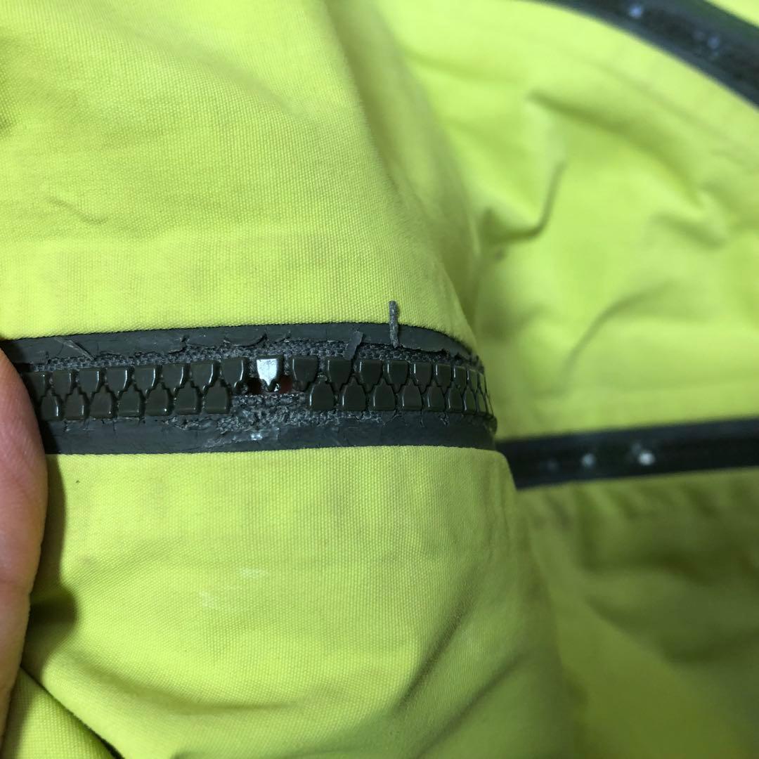 BURTON AK Gore-Tex ジャケット M JP L 相当