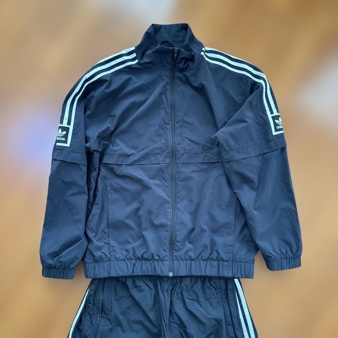 adidas originals ナイロンセットアップ アディダスオリジナルス