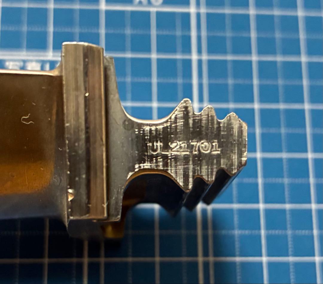 タービンブレード ✈️ 航空機 飛行機 ✈️ ジェットエンジン 部品 レア パーツ