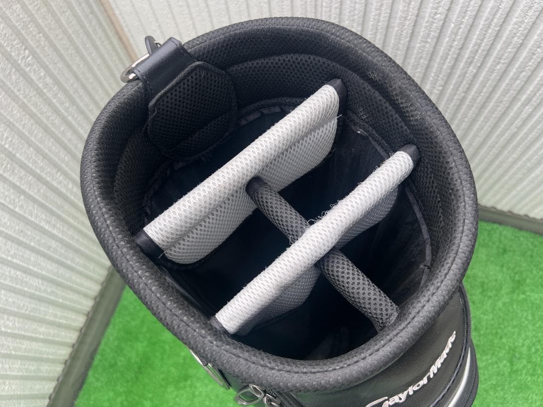 TaylorMade TM M-5 Series キャディバッグ LOA10