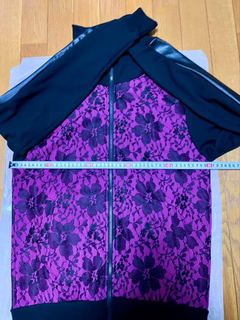 【入手不可能新品】ヒョンビン着用　イカレジャージ　Lサイズ　シークレットガーデン