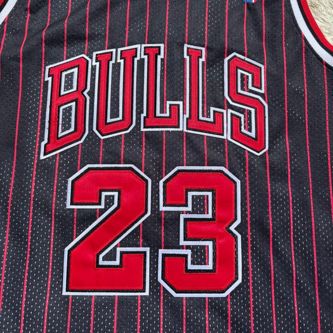マイケルジョーダン Mitchell&Ness シカゴブルズ ユニフォーム L