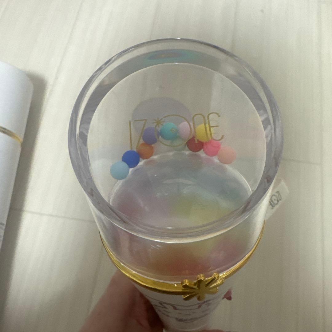 IZ*ONE アイズワン　ペンライト　動作確認済み　箱付き