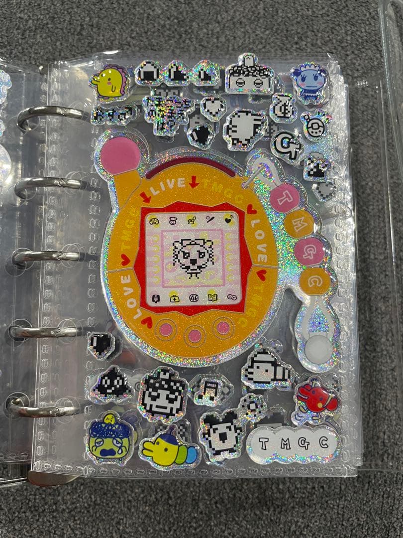 たまごっち　シール手帳　完成品