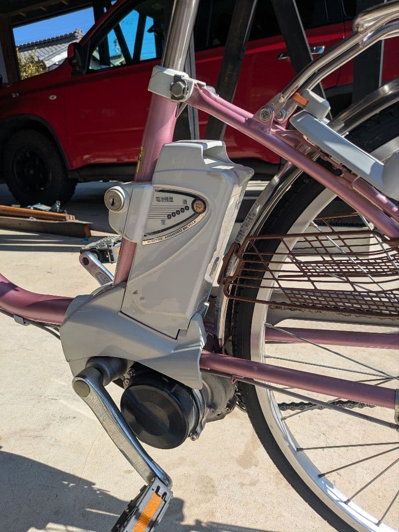 今人気の犬山市からの出品です。 電動アシスト自転車 室内保管で美品です。